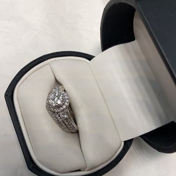 Bridal set Diamonds Ring - Picture 11 of 12